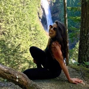 Meet your Posher, Sarah